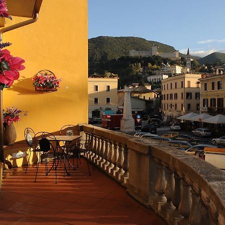 Apartamento La Terrazza Spoleto Exterior foto