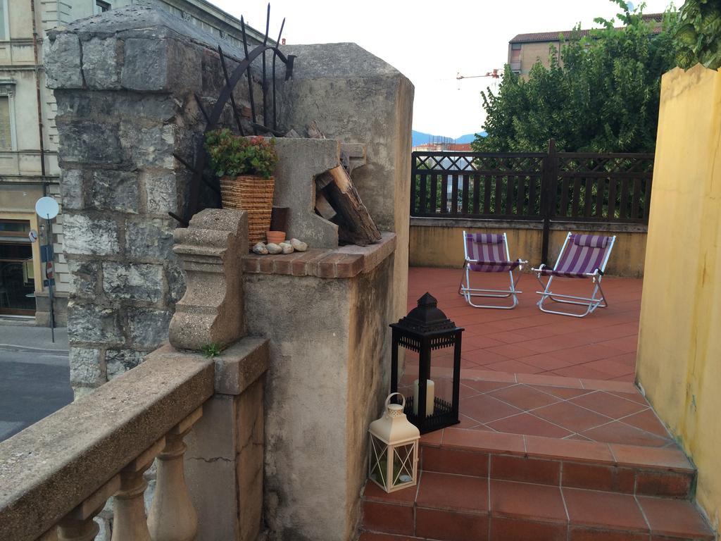 Apartamento La Terrazza Spoleto Habitación foto