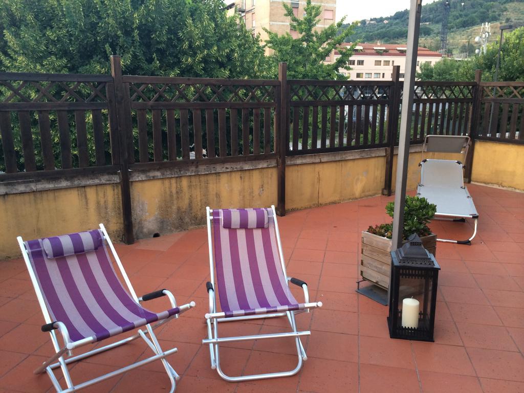 Apartamento La Terrazza Spoleto Habitación foto